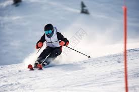 暗示续约还是离队？刘洋晒与瓦科互换球衣照片